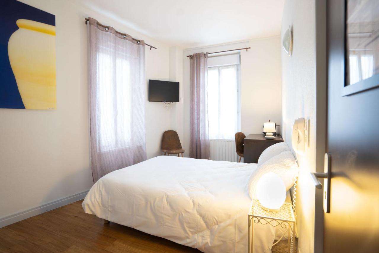 Logis Central Hotel - Restaurant & Spa Bort-les-Orgues Exterior photo